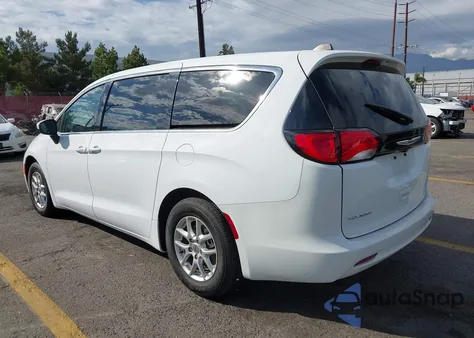 2023 Chrysler Voyager Lx из США, поврежденный, VIN 2C4RC1CG2PR574774